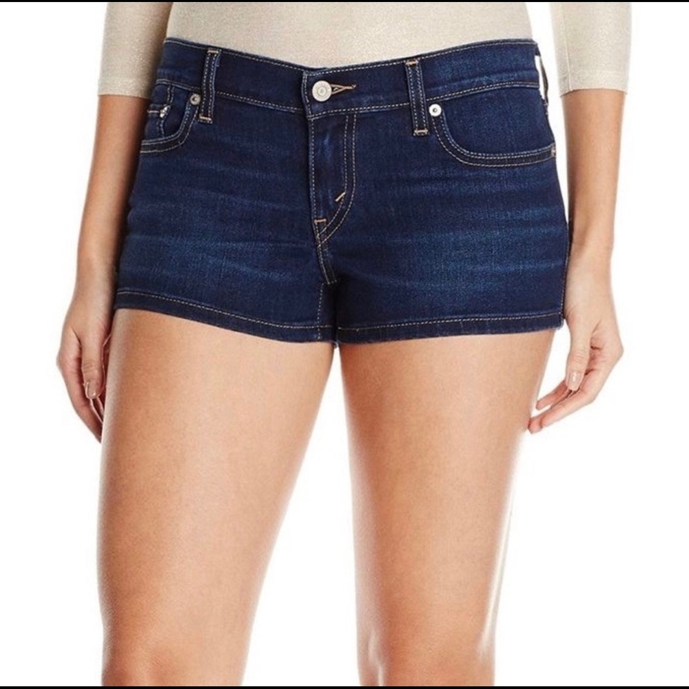 Levi’s Shorty Shorts